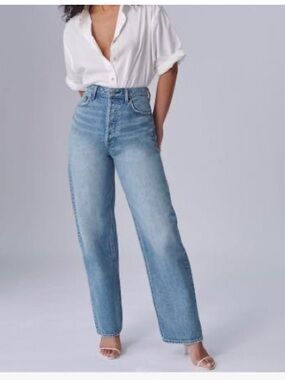 Aritzia Denim Forum Mia High Rise Curve Medium Blue Wash 29
